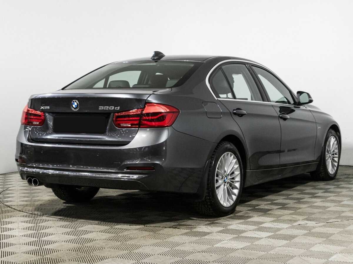 BMW 3 серии с пробегом — 2017 год. Фото: #4