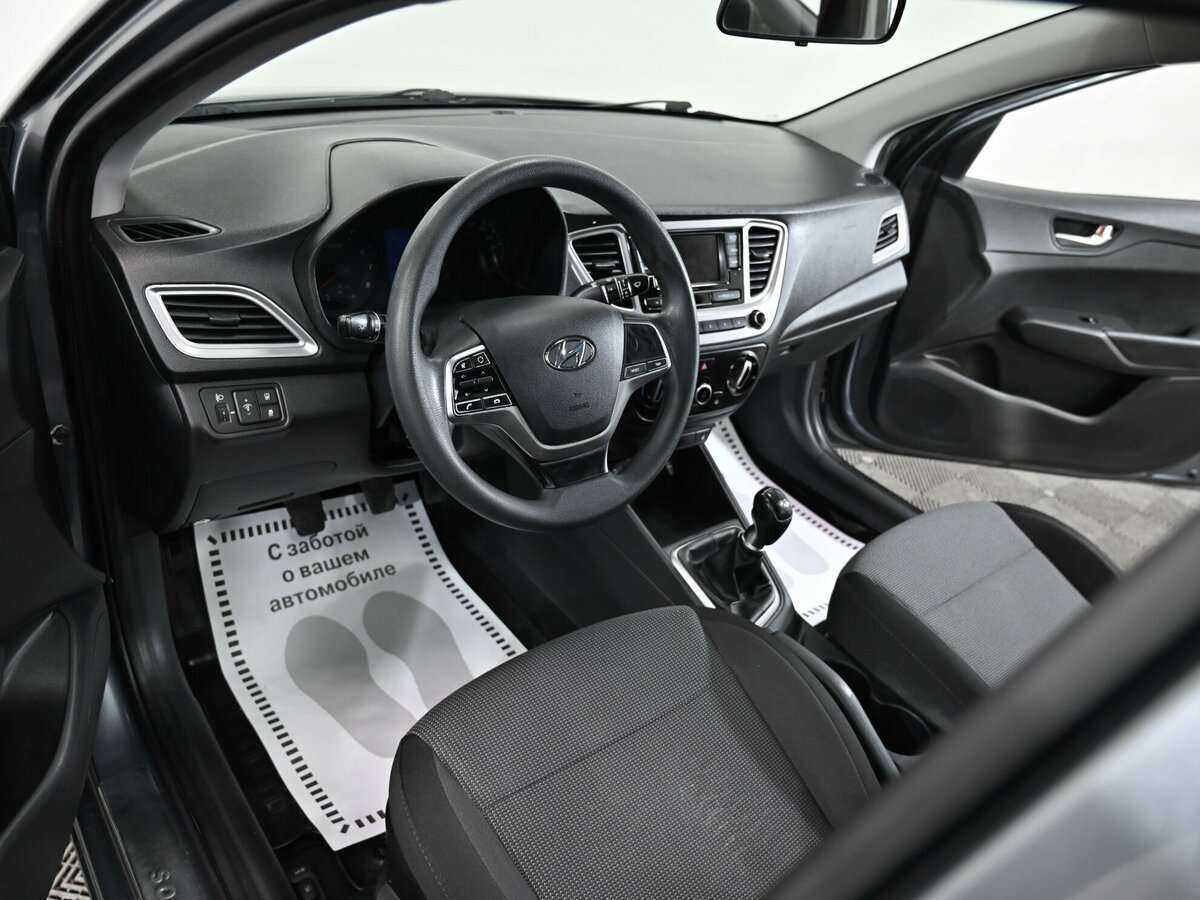 Hyundai Solaris с пробегом — 2020 год. Фото: #4