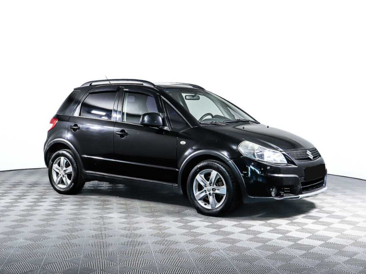 Suzuki SX4 с пробегом — 2010 год. Фото: #2