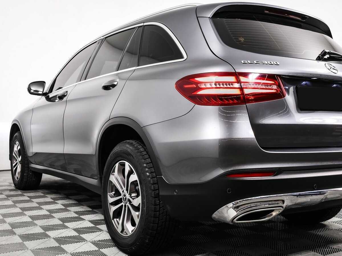 Mercedes-Benz GLC с пробегом — 2017 год. Фото: #17