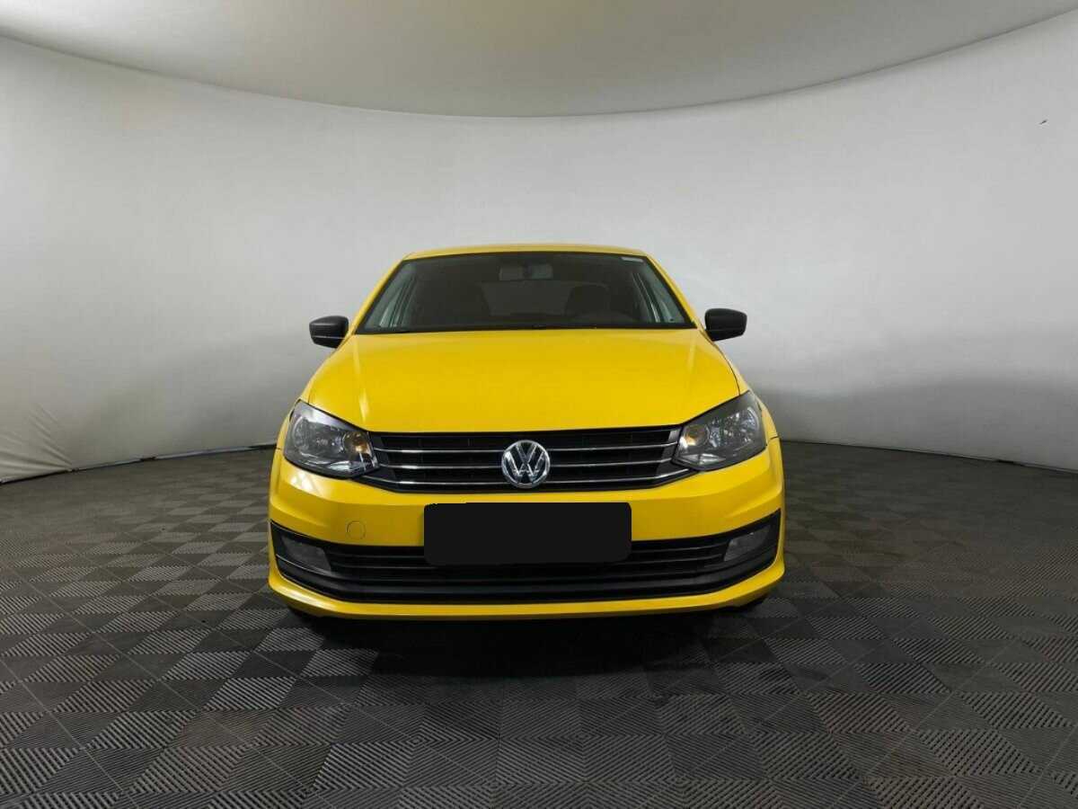 Volkswagen Polo с пробегом — 2017 год. Фото: #1