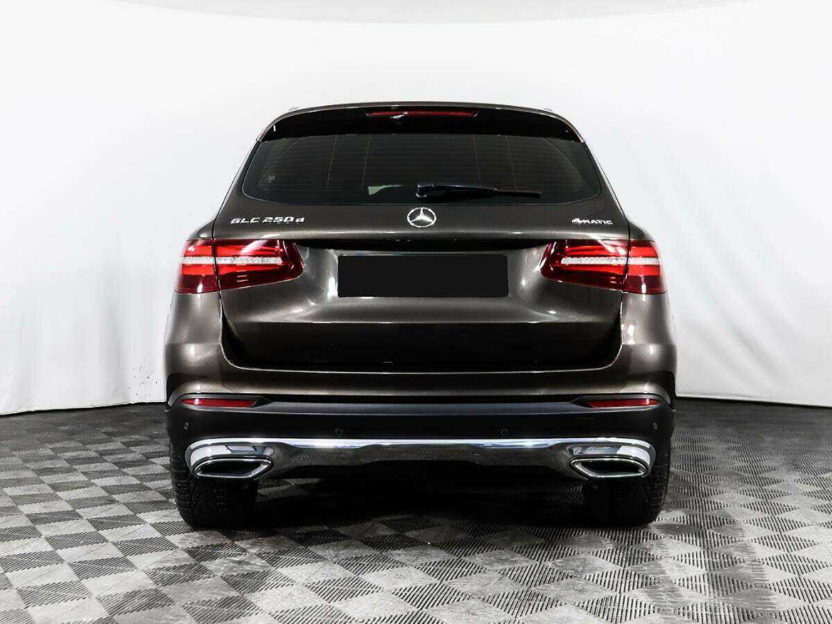 Mercedes-Benz GLC с пробегом — 2017 год. Фото: #5