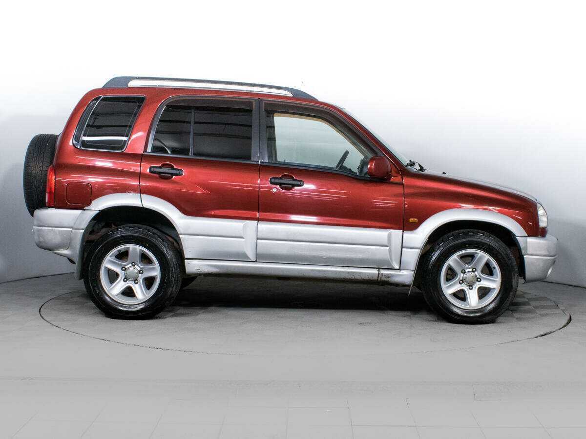 Suzuki Grand Vitara с пробегом — 2005 год. Фото: #3