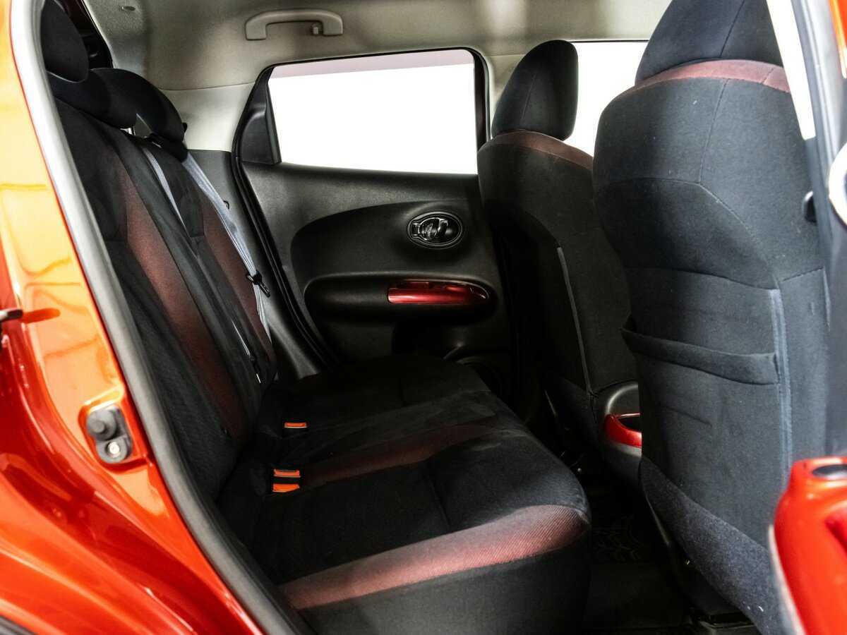 Nissan Juke с пробегом — 2011 год. Фото: #13