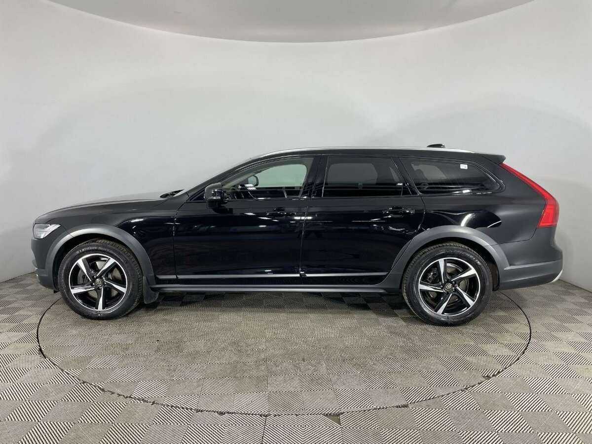Volvo V90 Cross Country с пробегом — 2018 год. Фото: #4