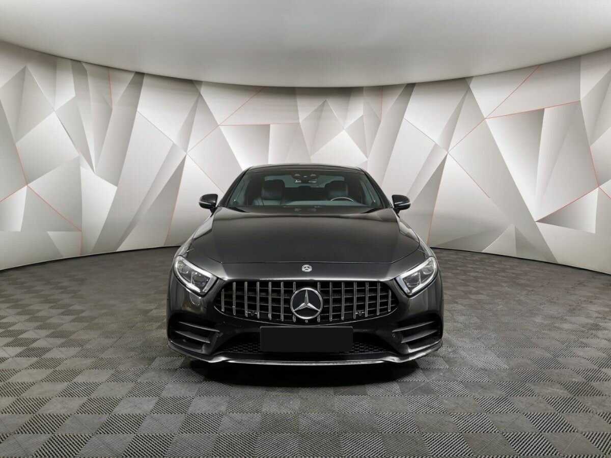 Mercedes-Benz CLS с пробегом — 2019 год. Фото: #6