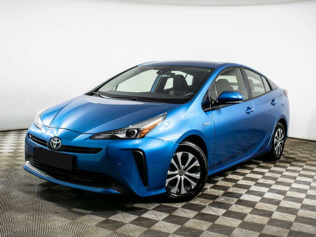 Toyota Prius с пробегом — 2020 год. Посмотреть фото