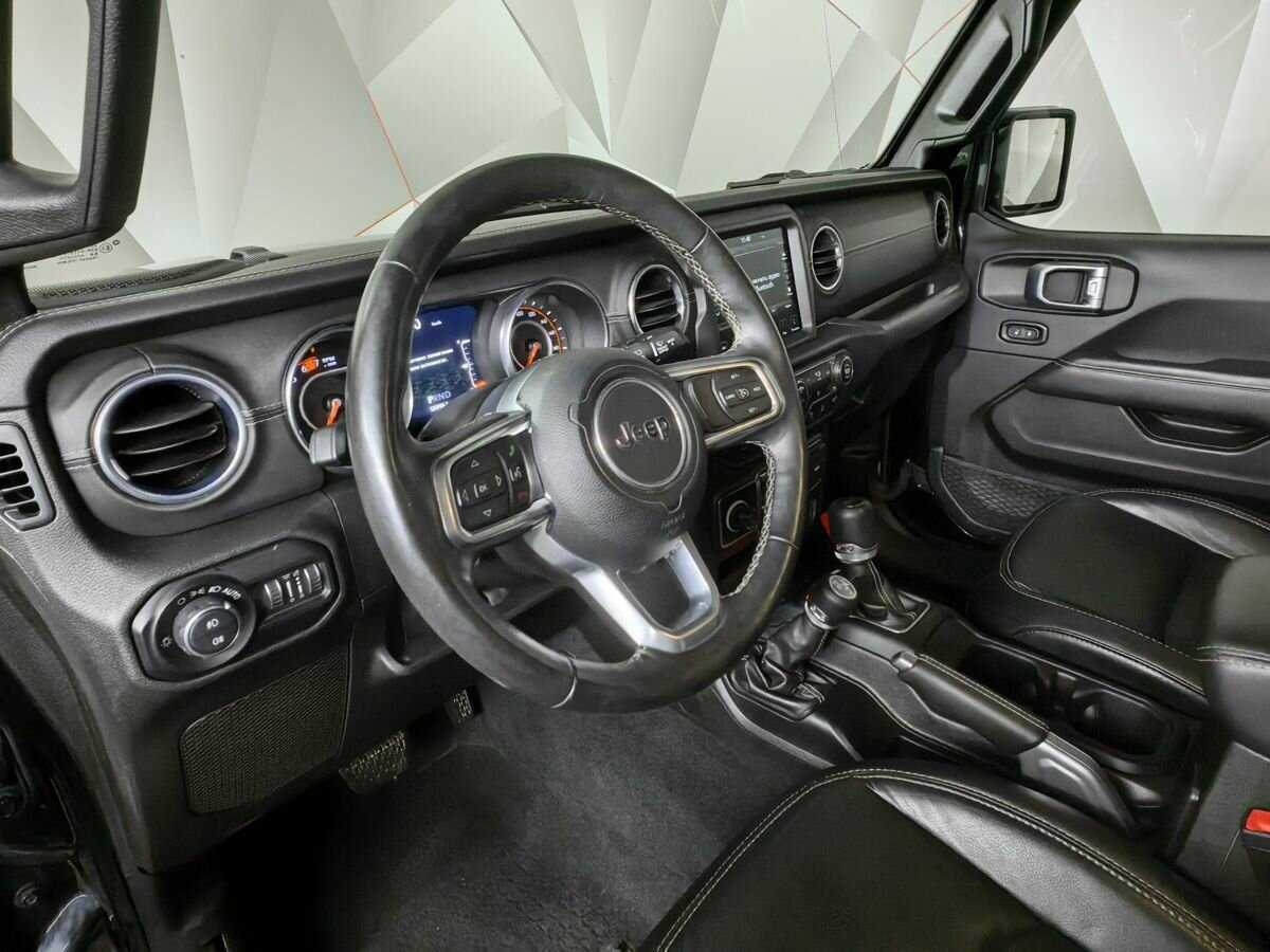 Jeep Wrangler с пробегом — 2019 год. Фото: #13