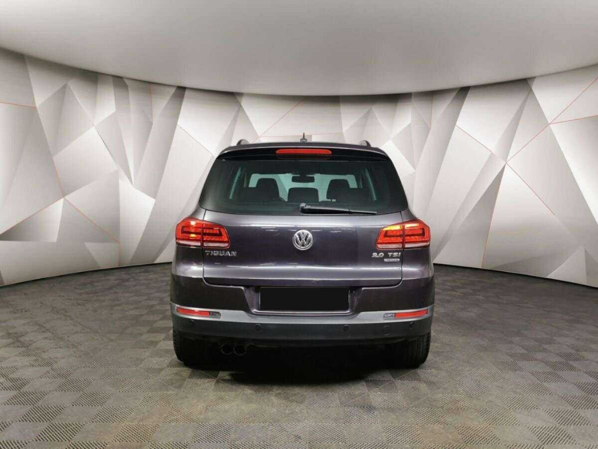 Volkswagen Tiguan с пробегом — 2015 год. Фото: #7