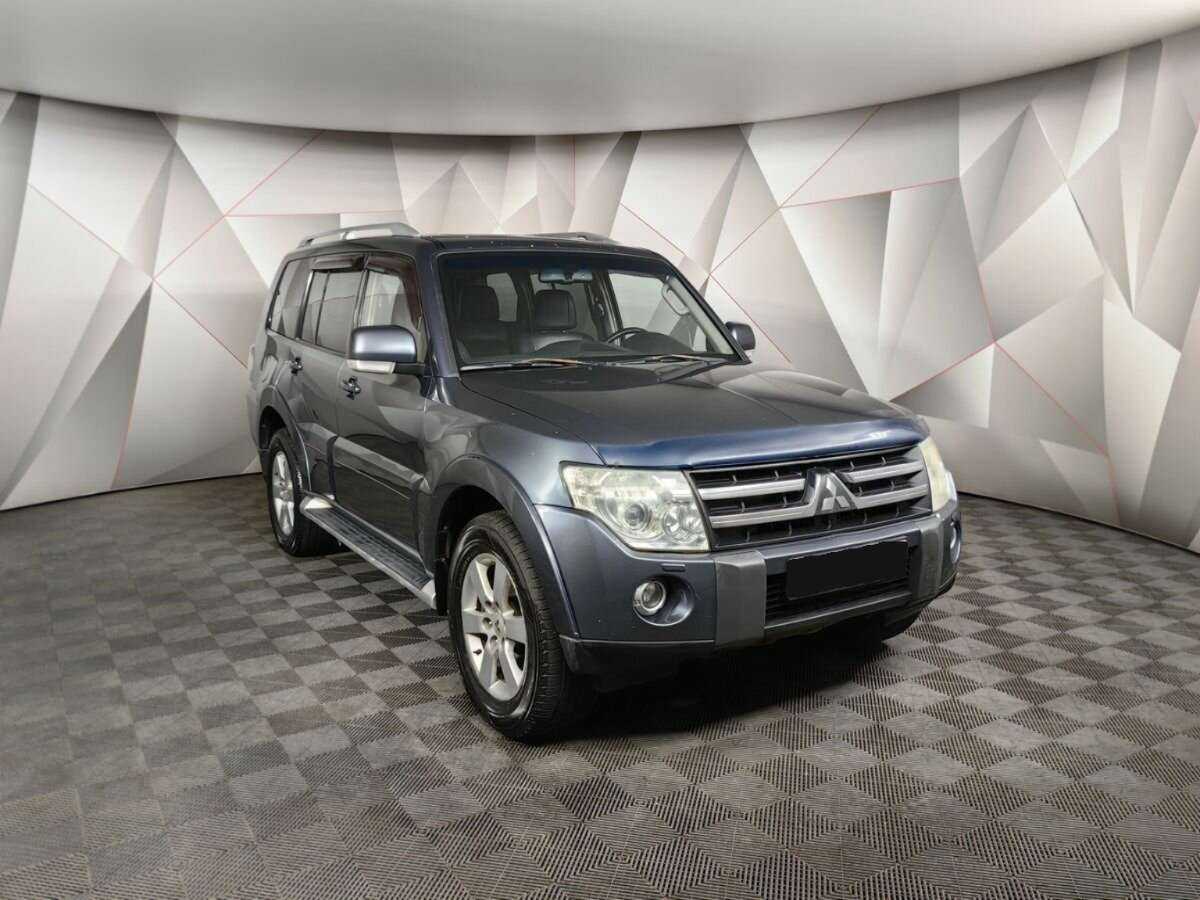 Mitsubishi Pajero с пробегом — 2008 год. Фото: #2