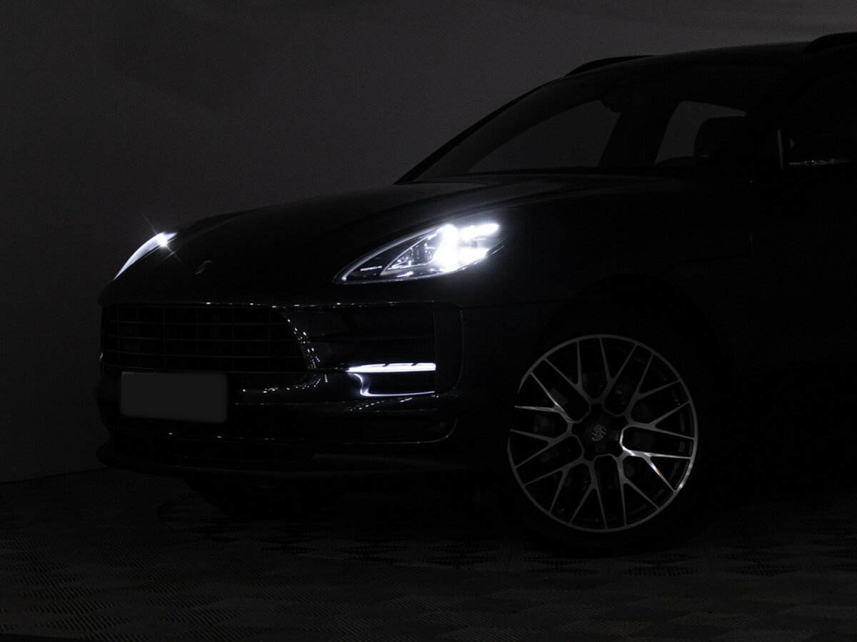 Porsche Macan с пробегом — 2019 год. Фото: #27