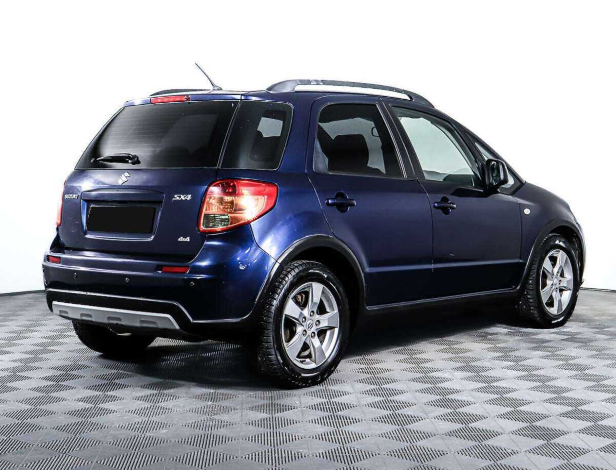 Suzuki SX4 с пробегом — 2010 год. Фото: #4