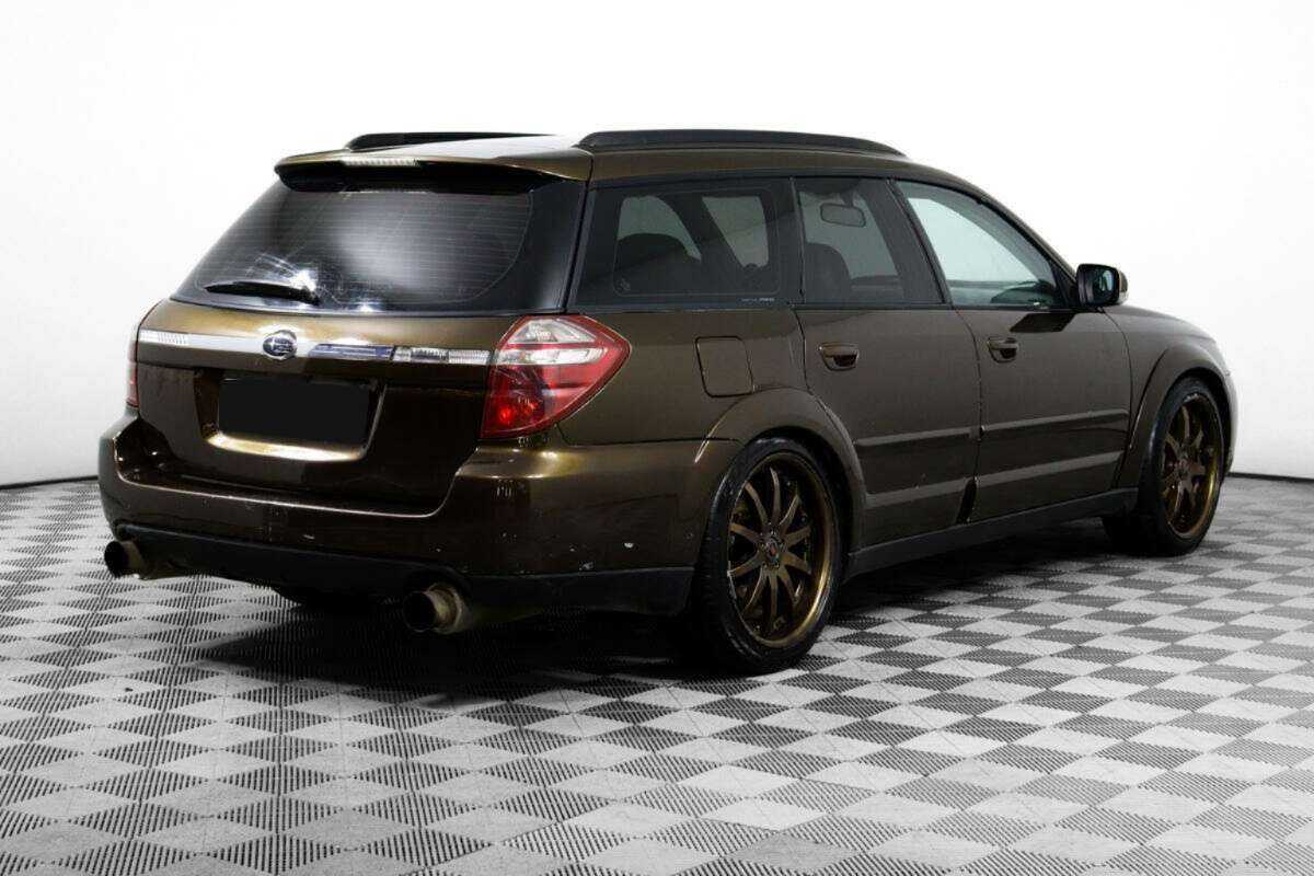 Subaru Outback с пробегом — 2004 год. Фото: #4