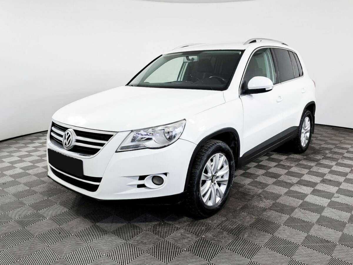 Volkswagen Tiguan с пробегом — 2010 год. Фото: #0