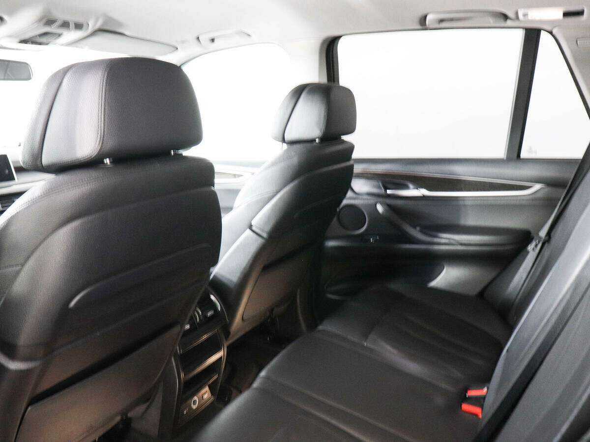 BMW X5 с пробегом — 2015 год. Фото: #9