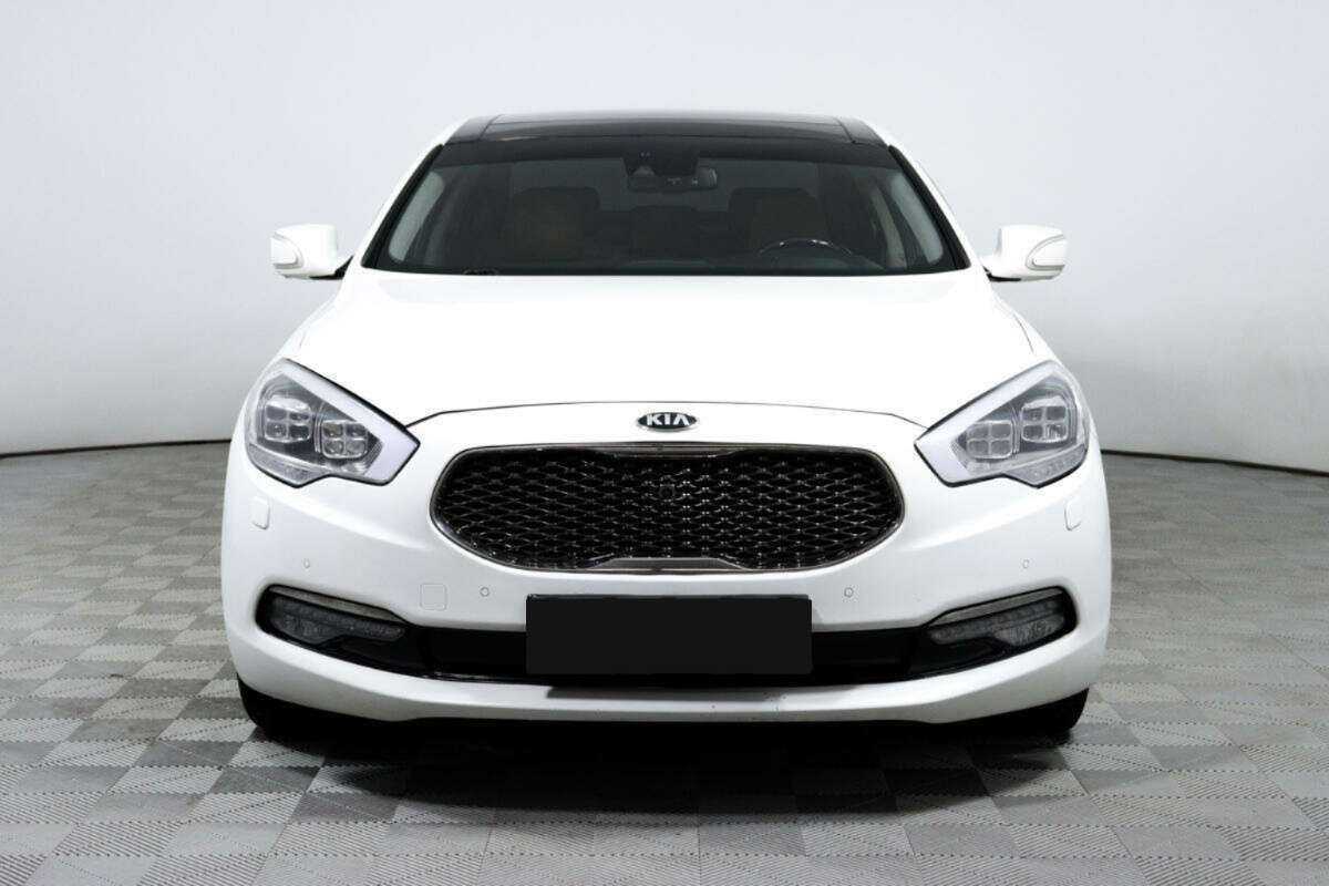 Kia Quoris с пробегом — 2017 год. Фото: #1