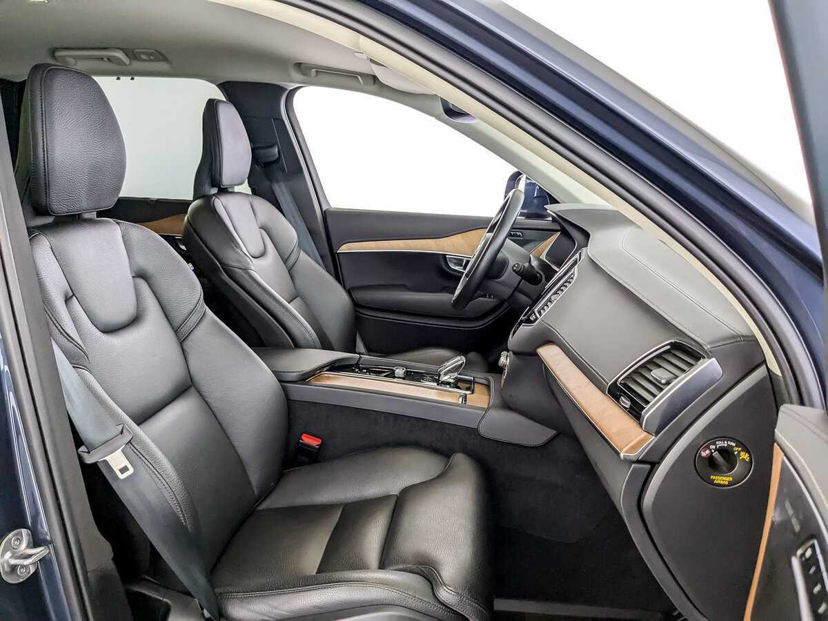 Volvo XC90 с пробегом — 2022 год. Фото: #16