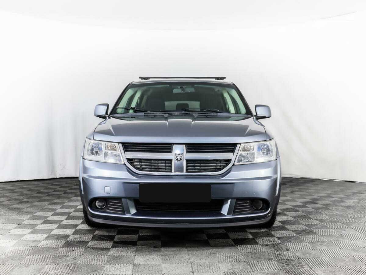 Dodge Journey с пробегом — 2008 год. Фото: #1
