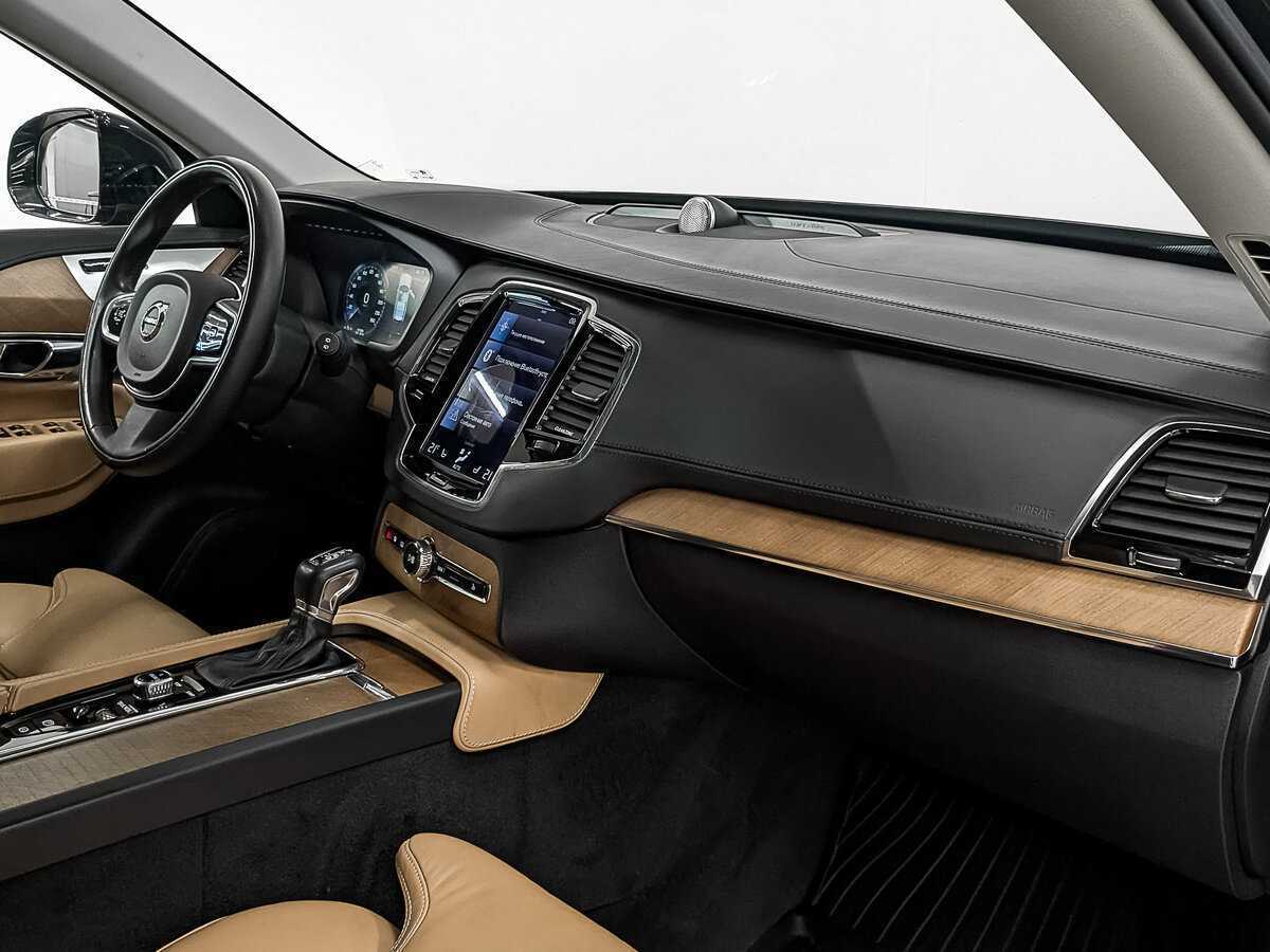 Volvo XC90 с пробегом — 2015 год. Фото: #12