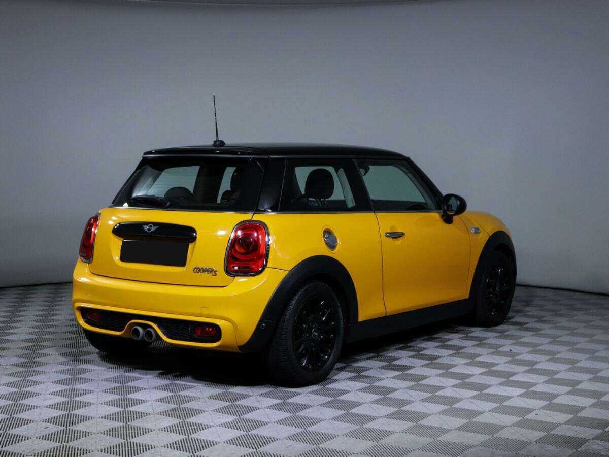 Mini Hatch с пробегом — 2016 год. Фото: #4
