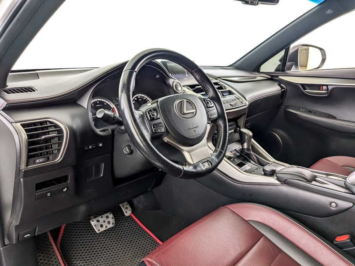 Lexus NX с пробегом — 2015 год. Фото: #13