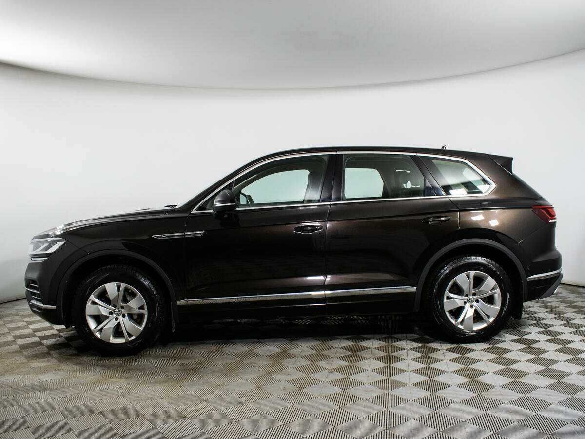 Volkswagen Touareg с пробегом — 2019 год. Фото: #7