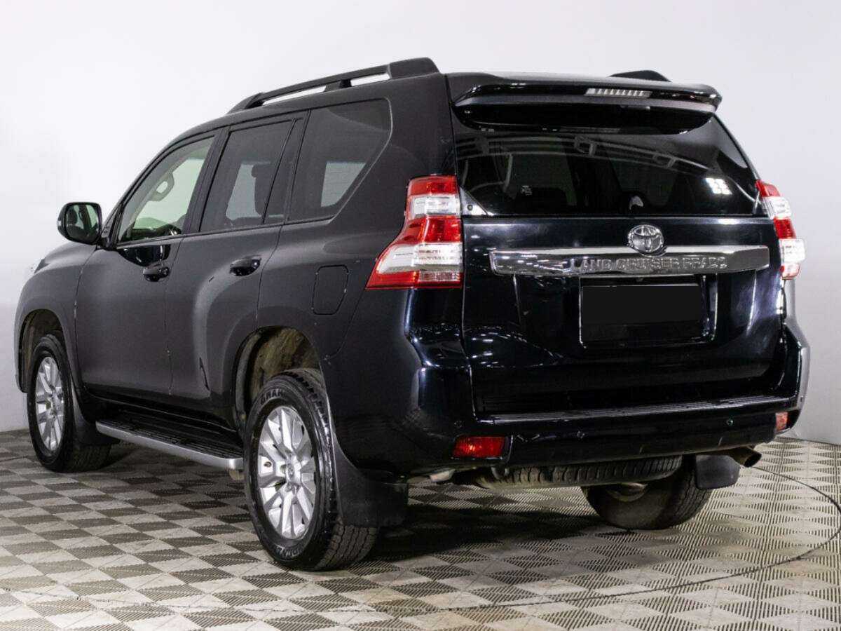 Toyota Land Cruiser Prado с пробегом — 2016 год. Фото: #6