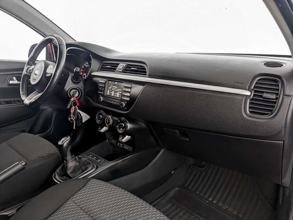 Kia Rio с пробегом — 2019 год. Фото: #8