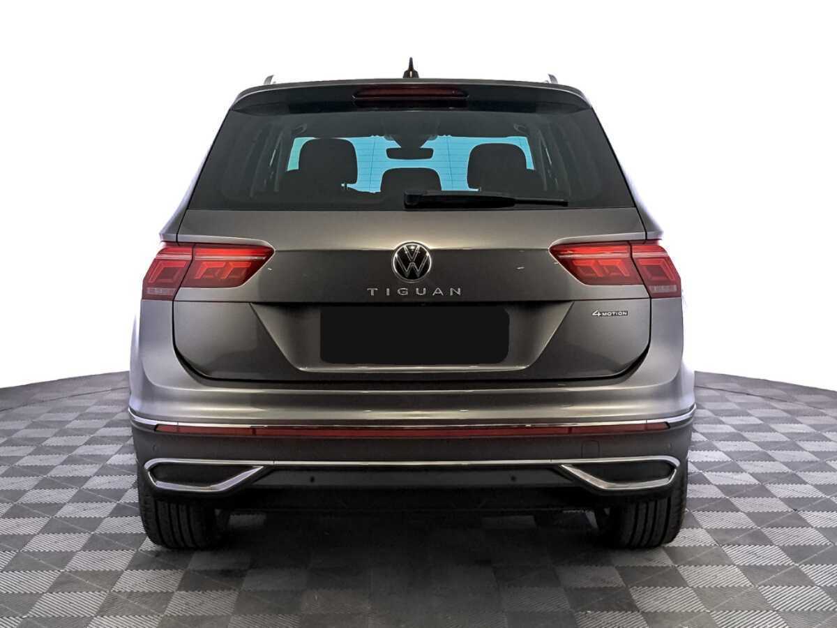 Volkswagen Tiguan с пробегом — 2021 год. Фото: #5