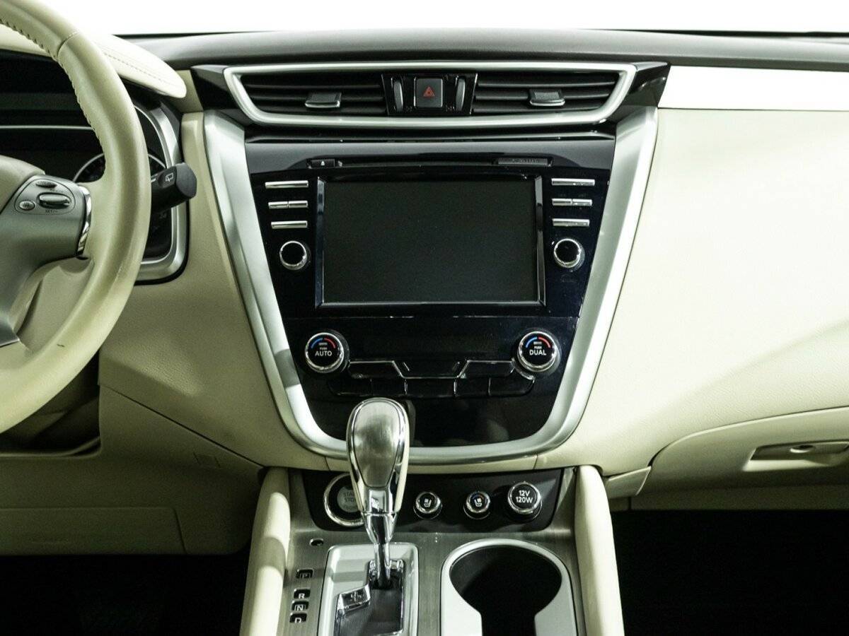 Nissan Murano с пробегом — 2020 год. Фото: #13
