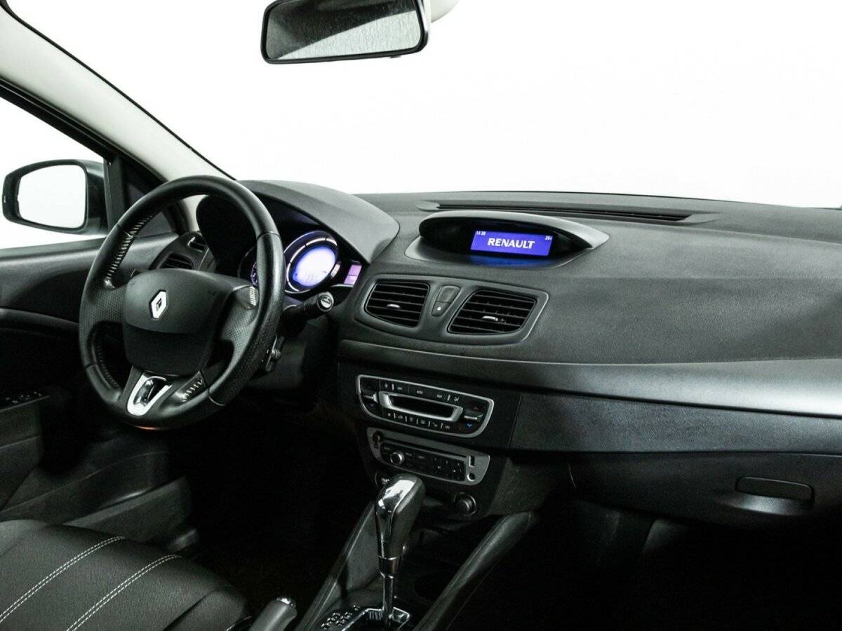 Renault Megane с пробегом — 2013 год. Фото: #8
