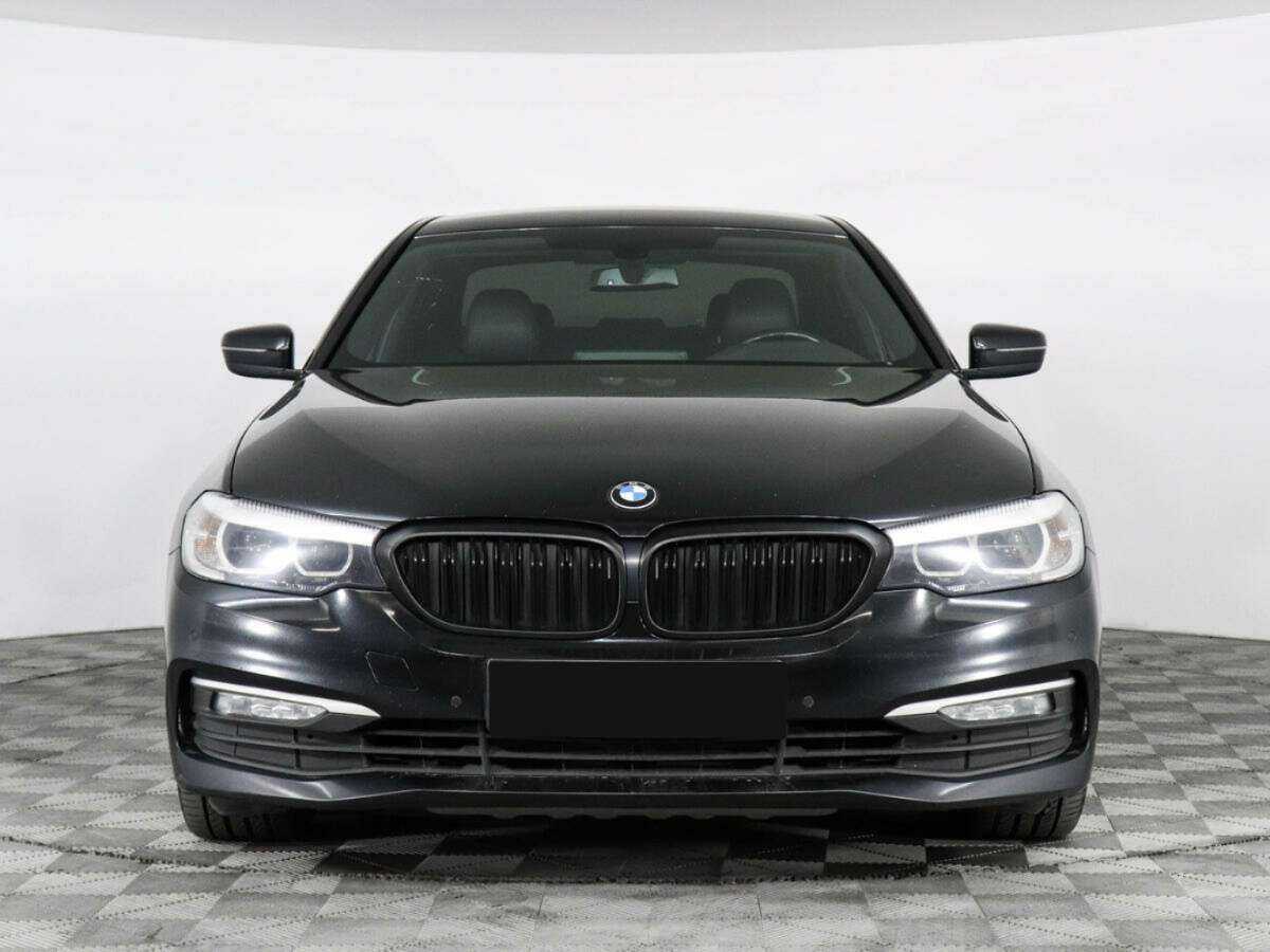 BMW 5 серии с пробегом — 2017 год. Фото: #2