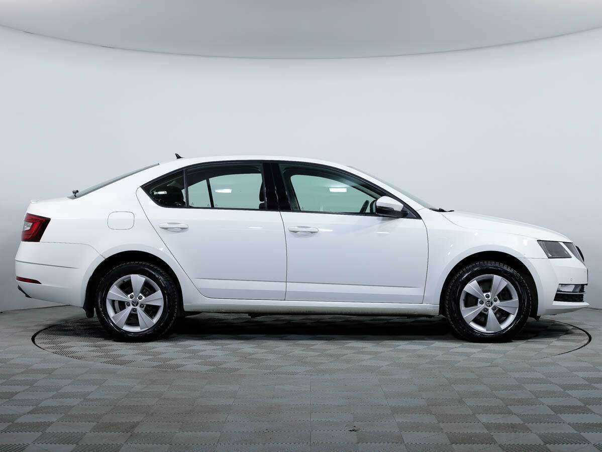 Skoda Octavia с пробегом — 2019 год. Фото: #2