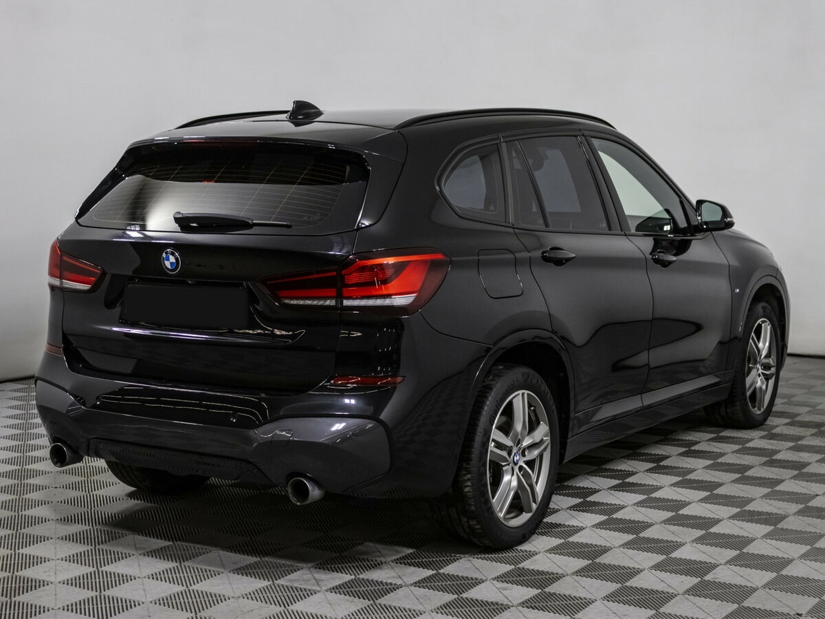 BMW X1 с пробегом — 2020 год. Фото: #3