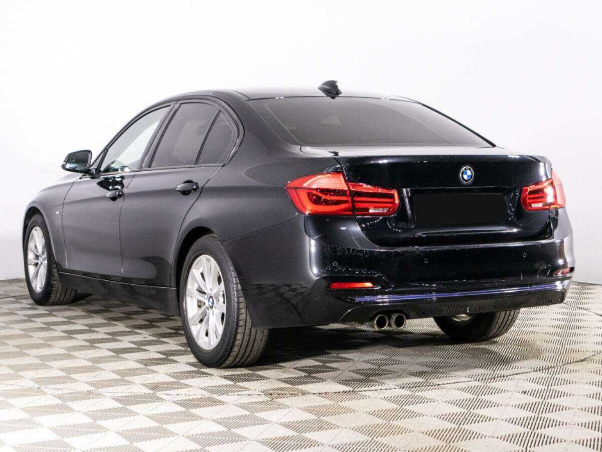 BMW 3 серии с пробегом — 2016 год. Фото: #6