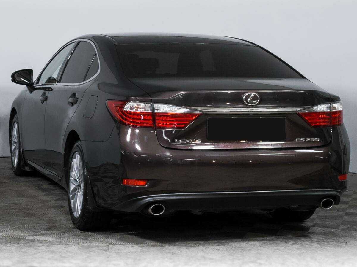 Lexus ES с пробегом — 2013 год. Фото: #6
