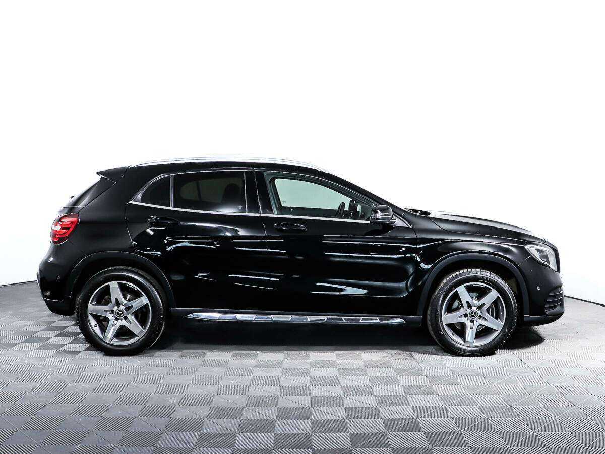 Mercedes-Benz GLA с пробегом — 2018 год. Фото: #2