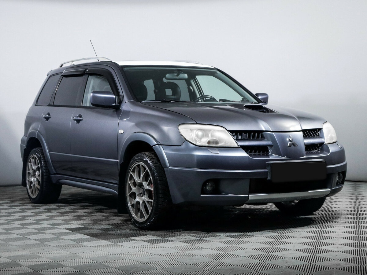 Mitsubishi Outlander с пробегом — 2007 год. Фото: #2