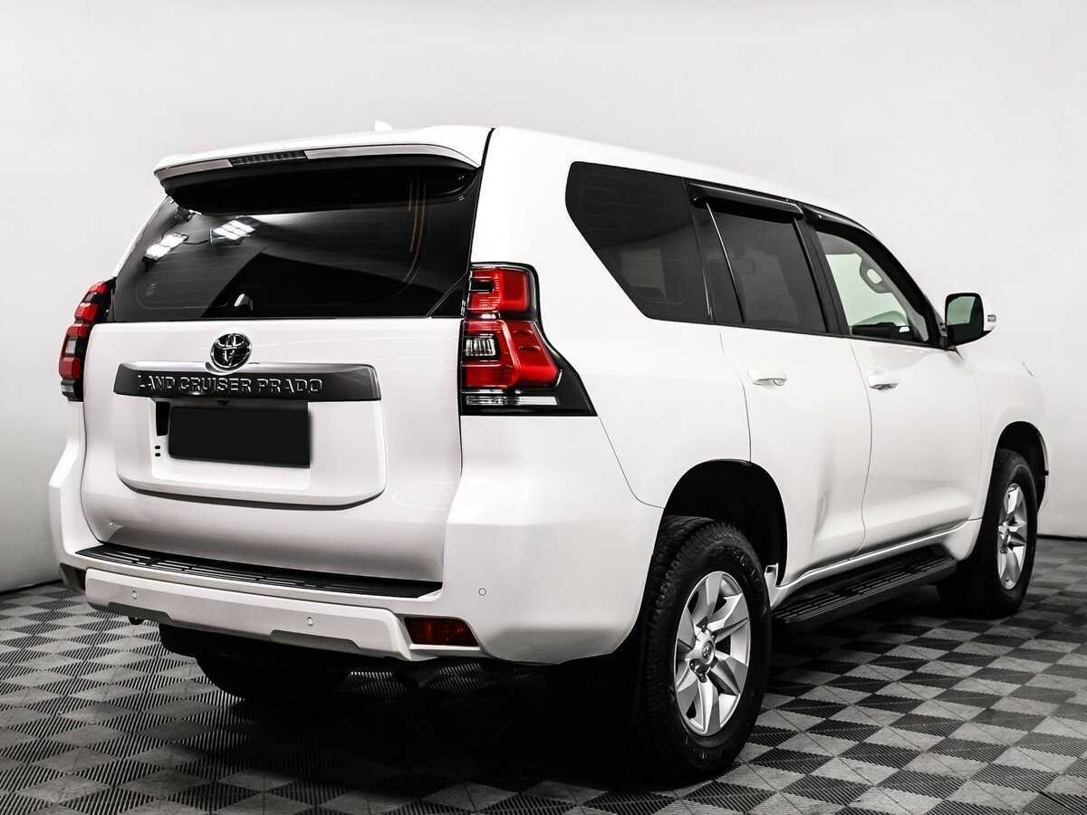 Toyota Land Cruiser Prado с пробегом — 2018 год. Фото: #4