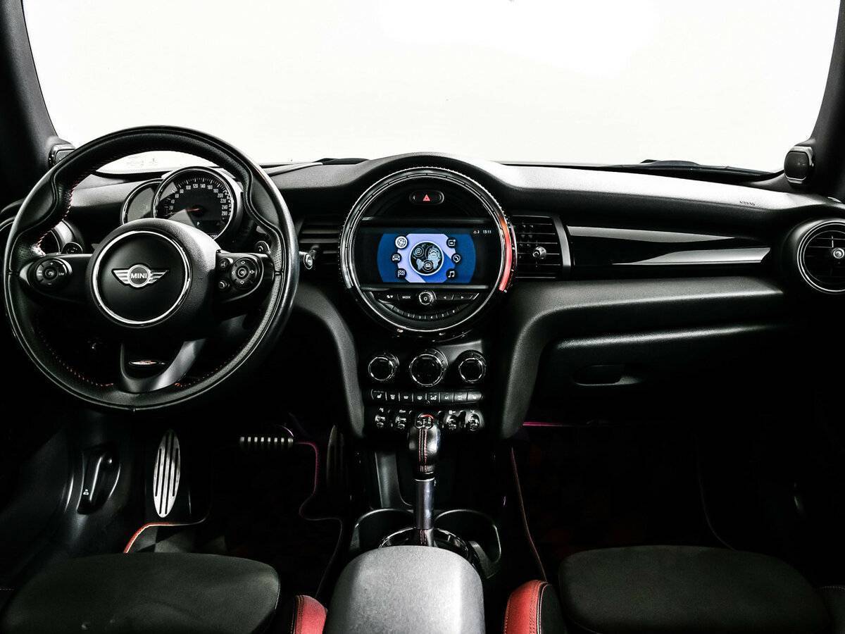 Mini Hatch с пробегом — 2016 год. Фото: #10