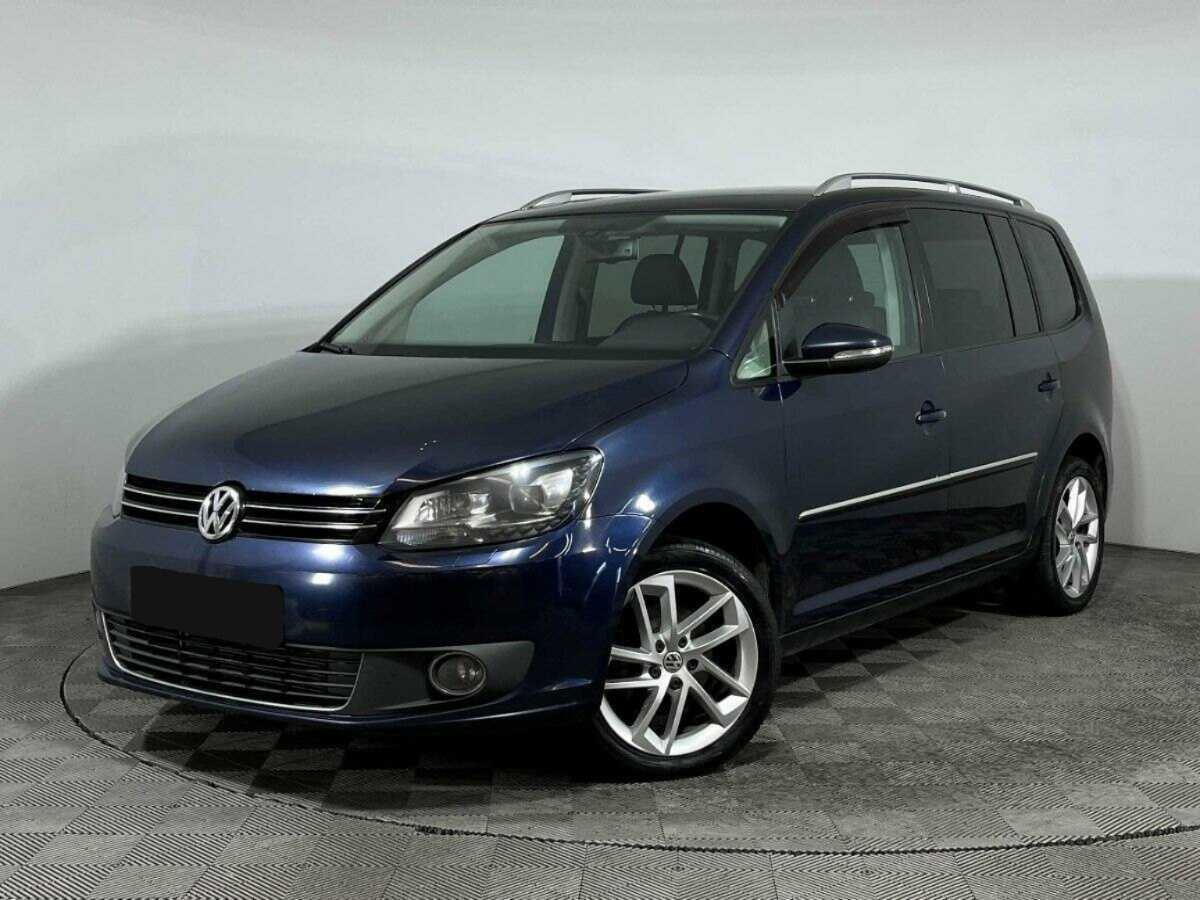 Volkswagen Touran с пробегом — 2012 год. Посмотреть фото