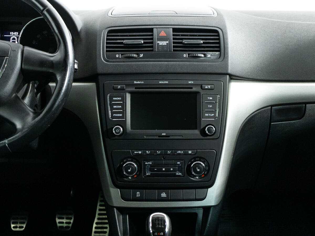 Skoda Yeti с пробегом — 2011 год. Фото: #13