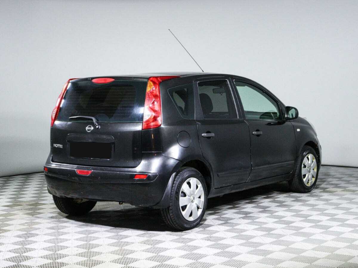 Nissan Note с пробегом — 2007 год. Фото: #3