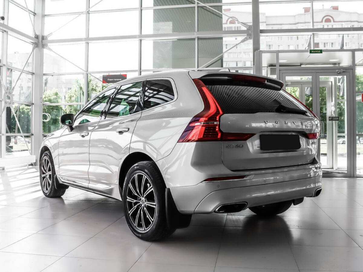 Volvo XC60 с пробегом — 2018 год. Фото: #4