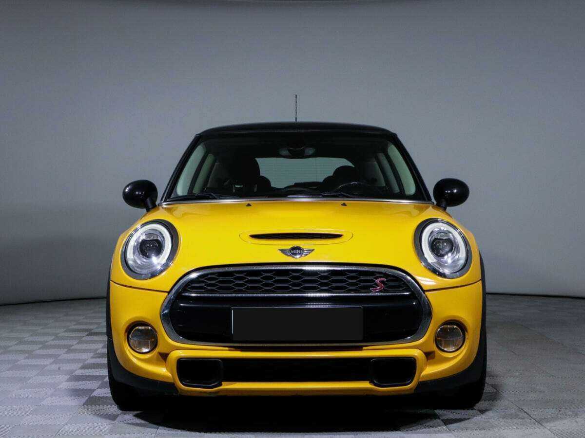 Mini Hatch с пробегом — 2016 год. Фото: #1
