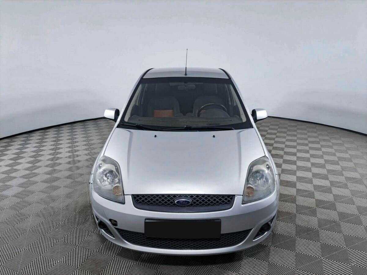 Ford Fiesta с пробегом — 2007 год. Фото: #1