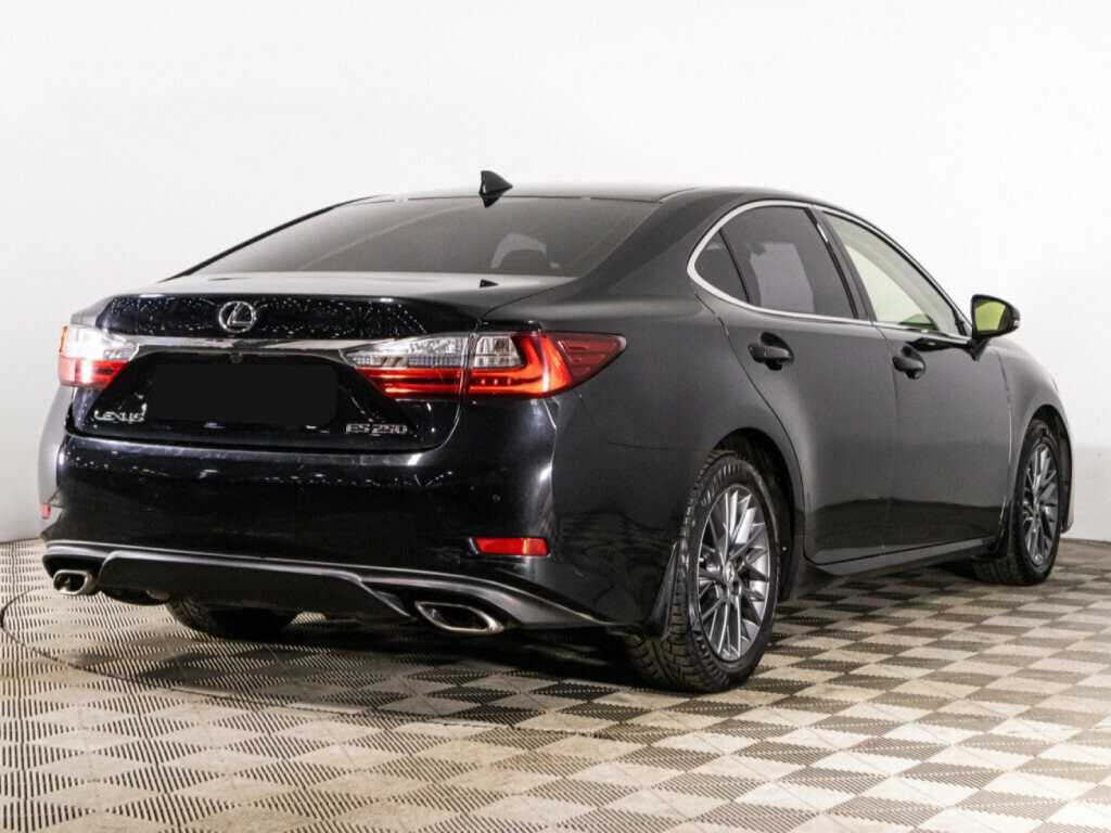 Lexus ES с пробегом — 2017 год. Фото: #4