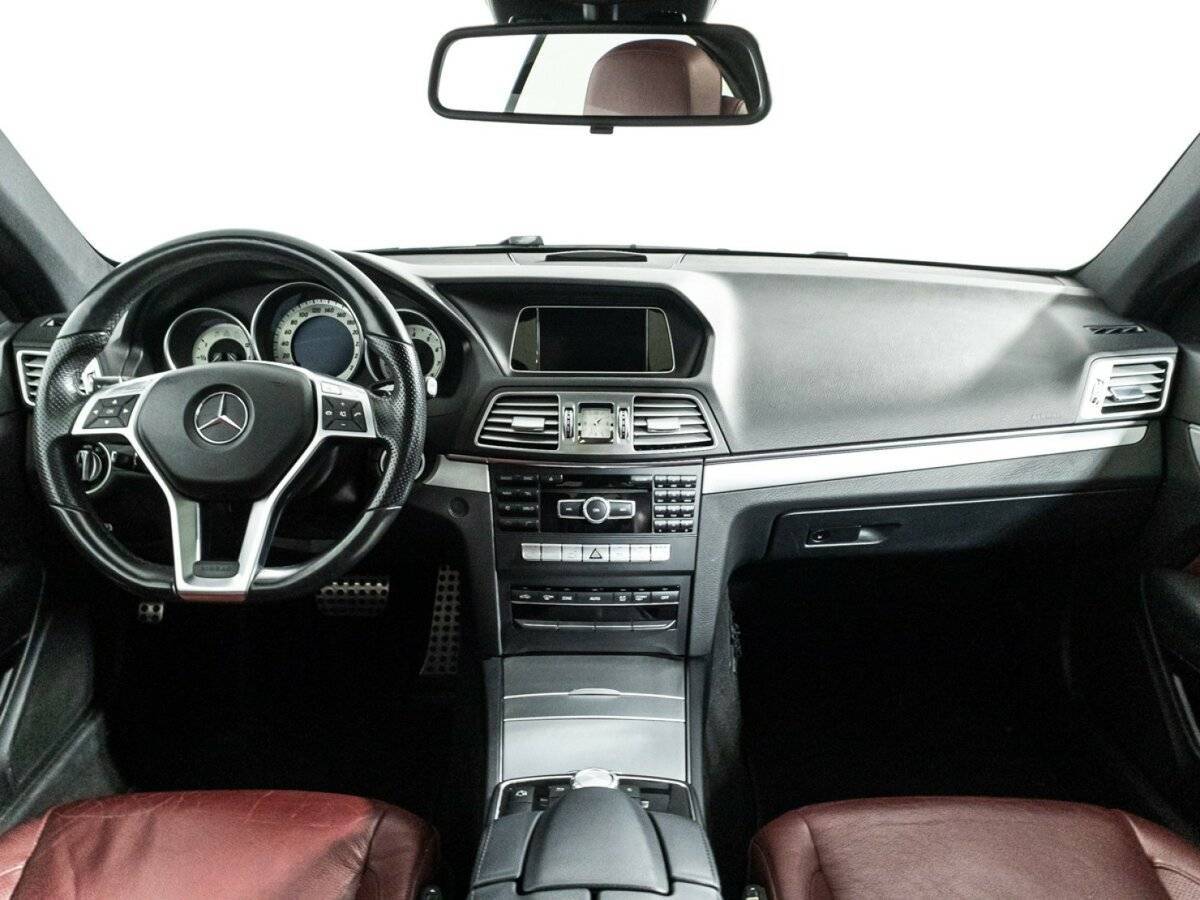 Mercedes-Benz E-Класс с пробегом — 2014 год. Фото: #12