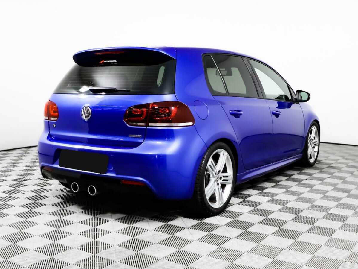 Volkswagen Golf R с пробегом — 2012 год. Фото: #4