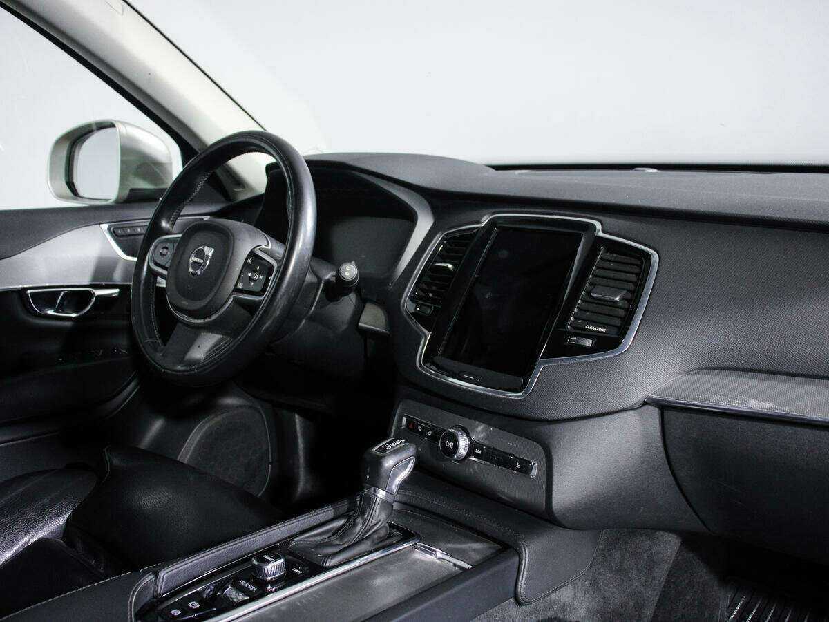 Volvo XC90 с пробегом — 2015 год. Фото: #6